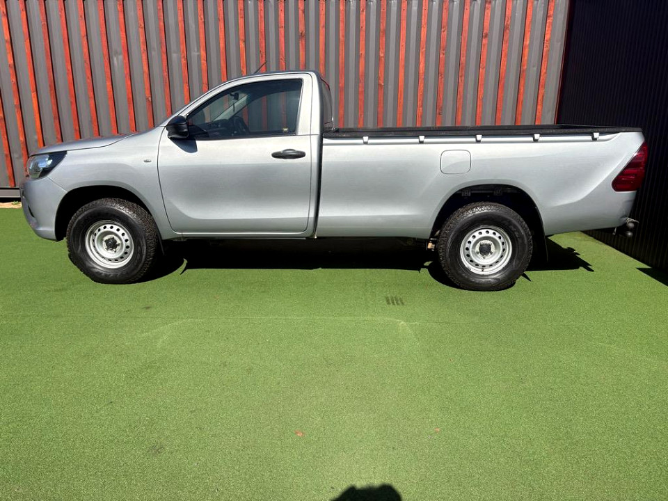 Photo 4 of 12