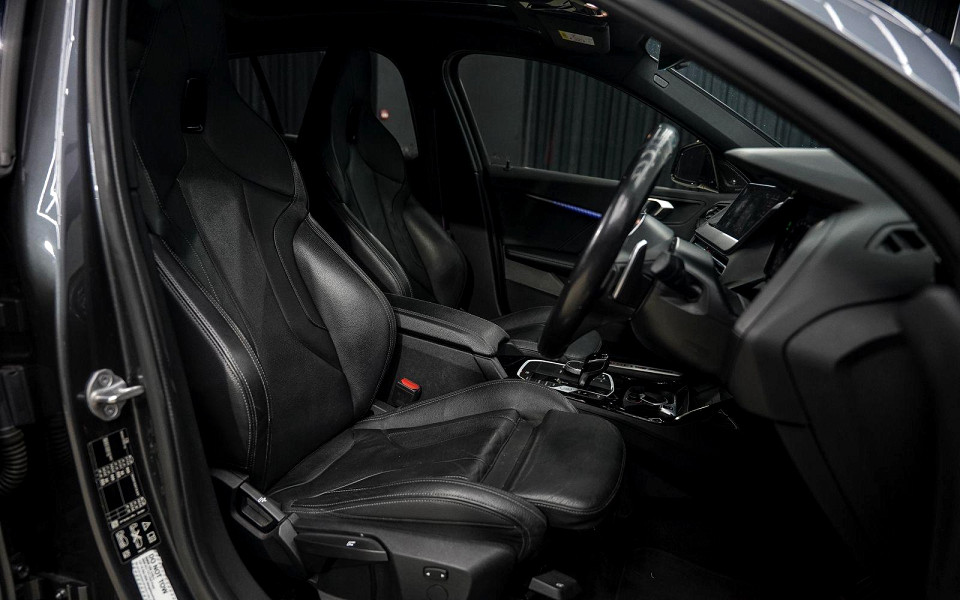 Photo 12 of 21