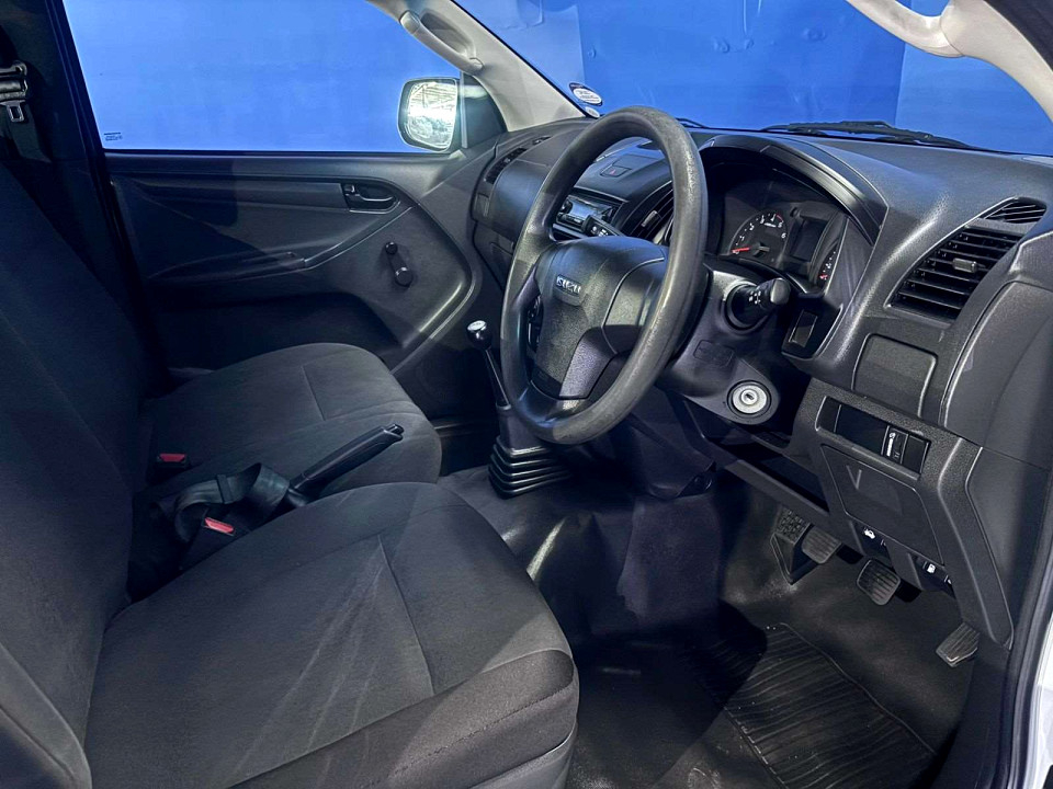 Photo 12 of 21