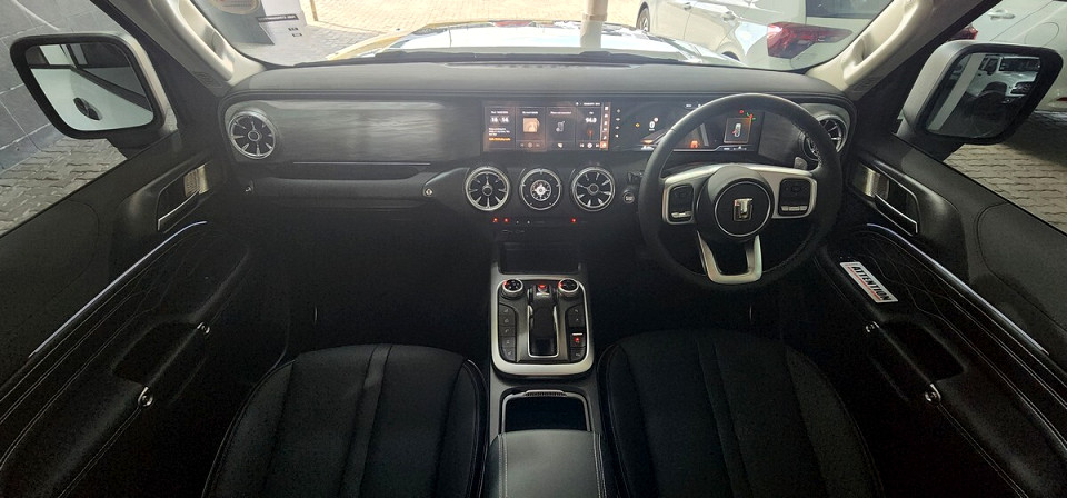 Photo 6 of 24