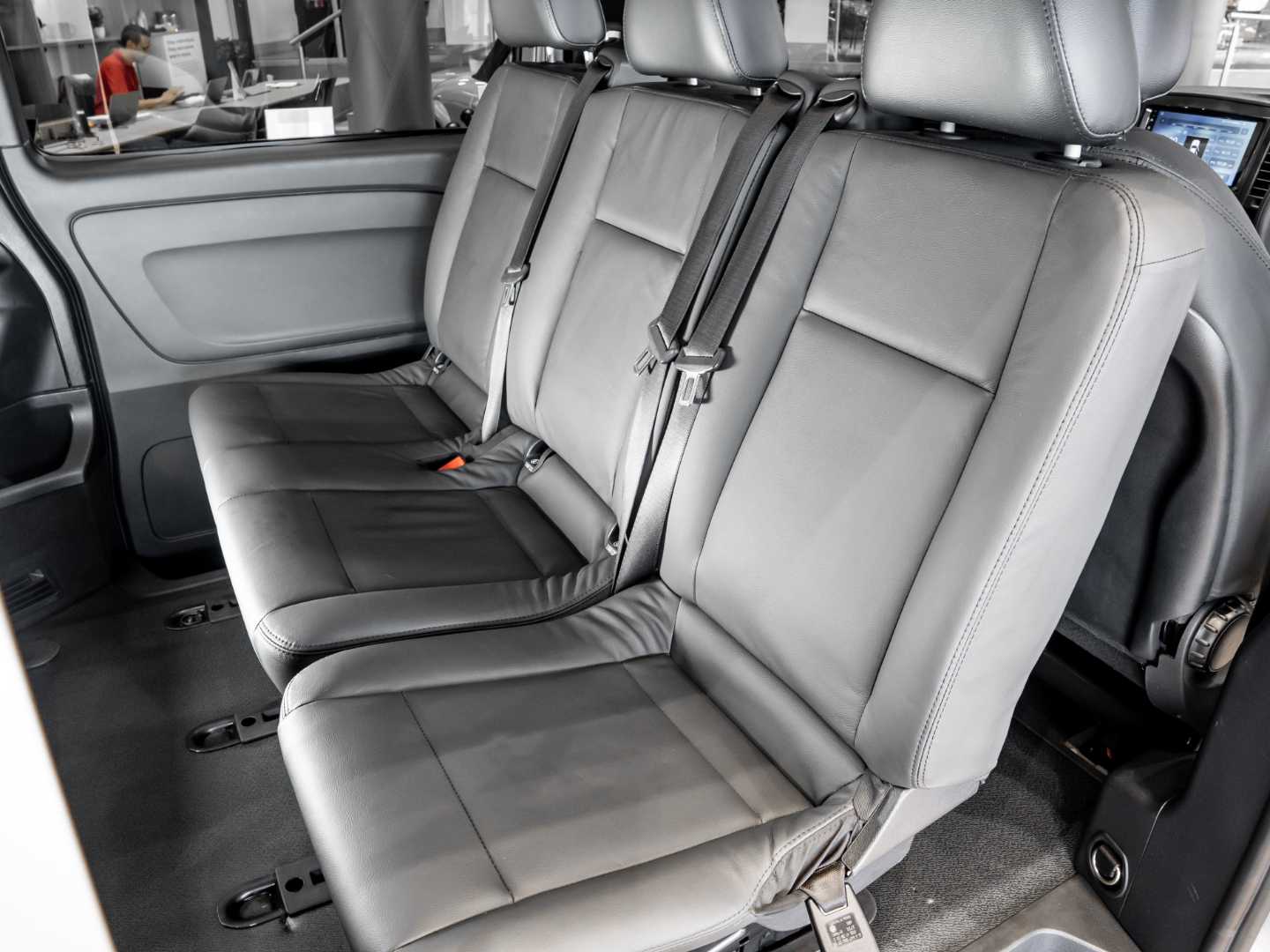 Photo 16 of 19