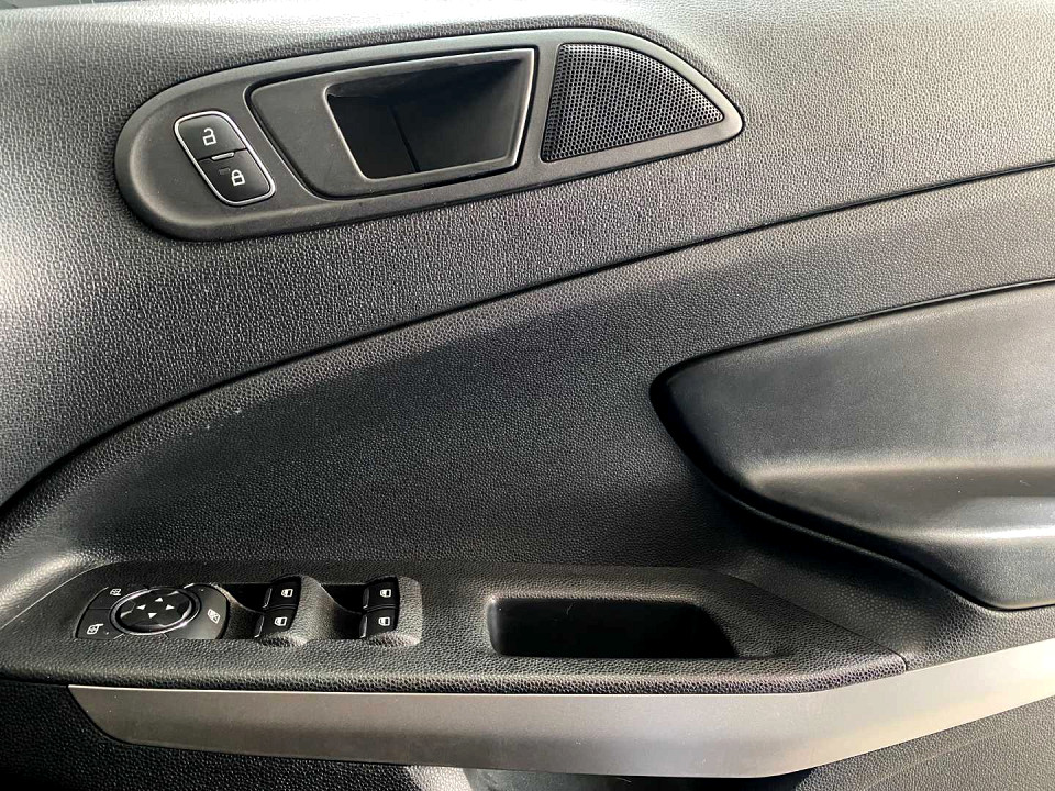 Photo 13 of 20
