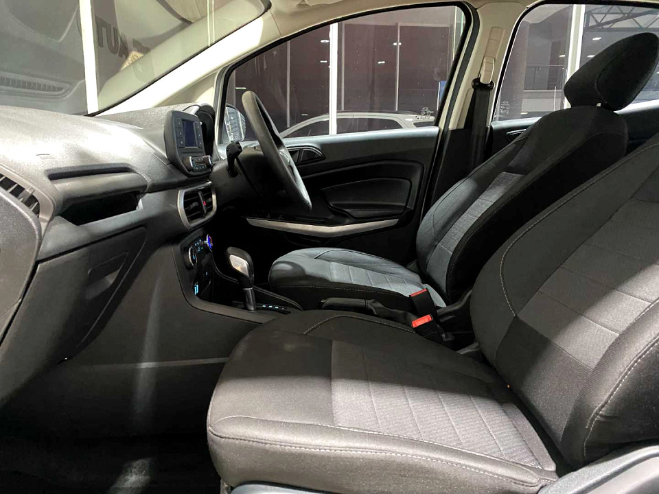 Photo 8 of 20