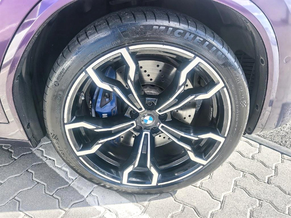 Photo 6 of 23