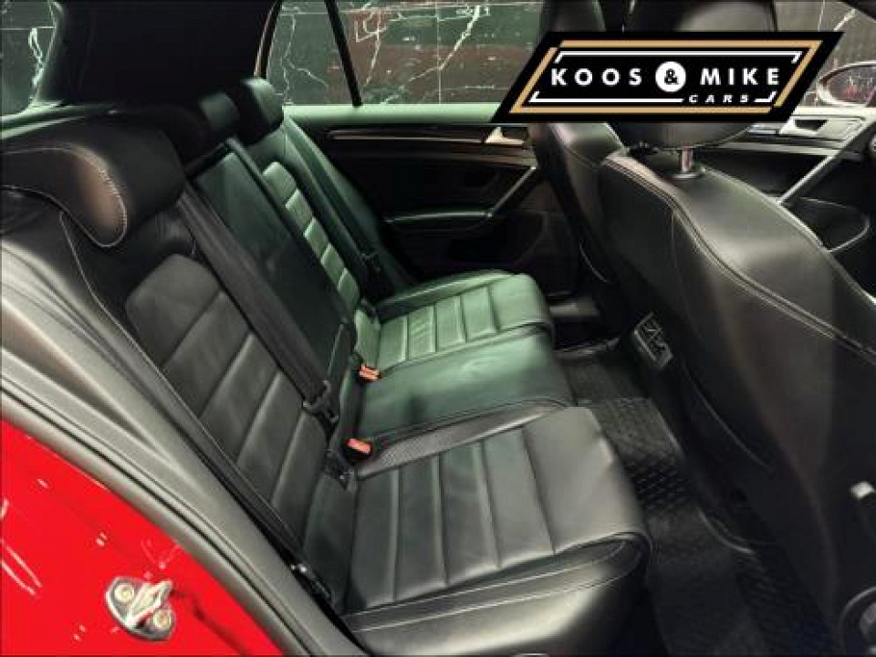 Photo 6 of 18