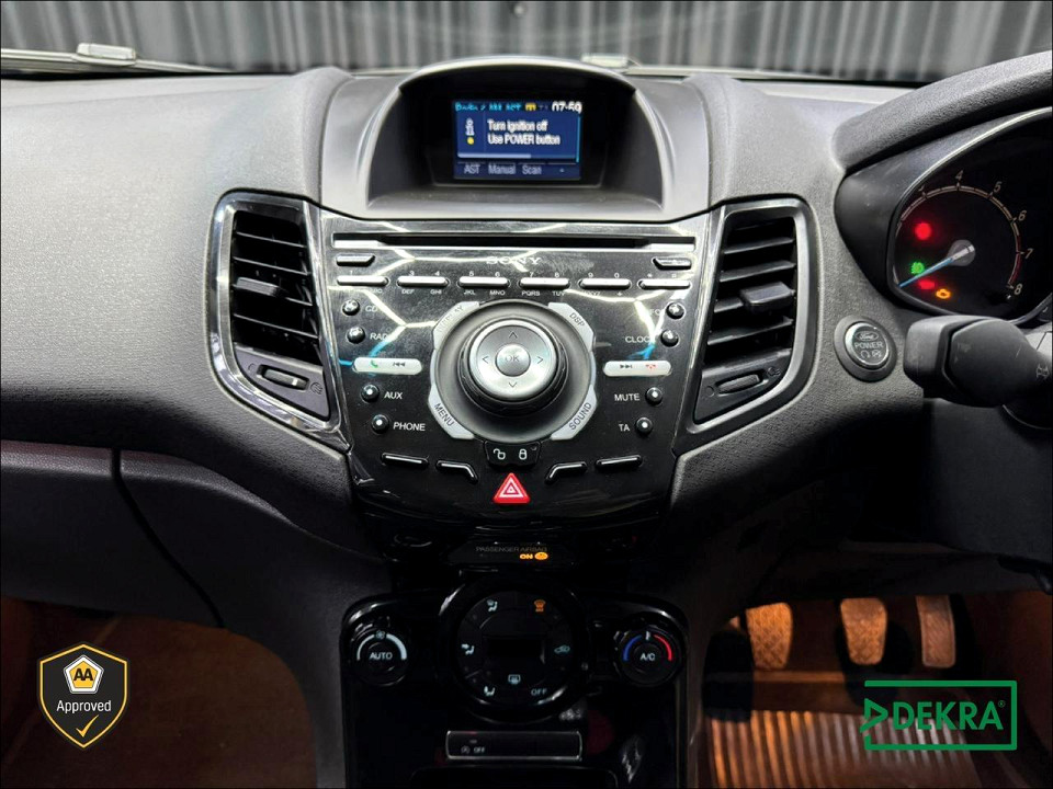 Photo 12 of 23