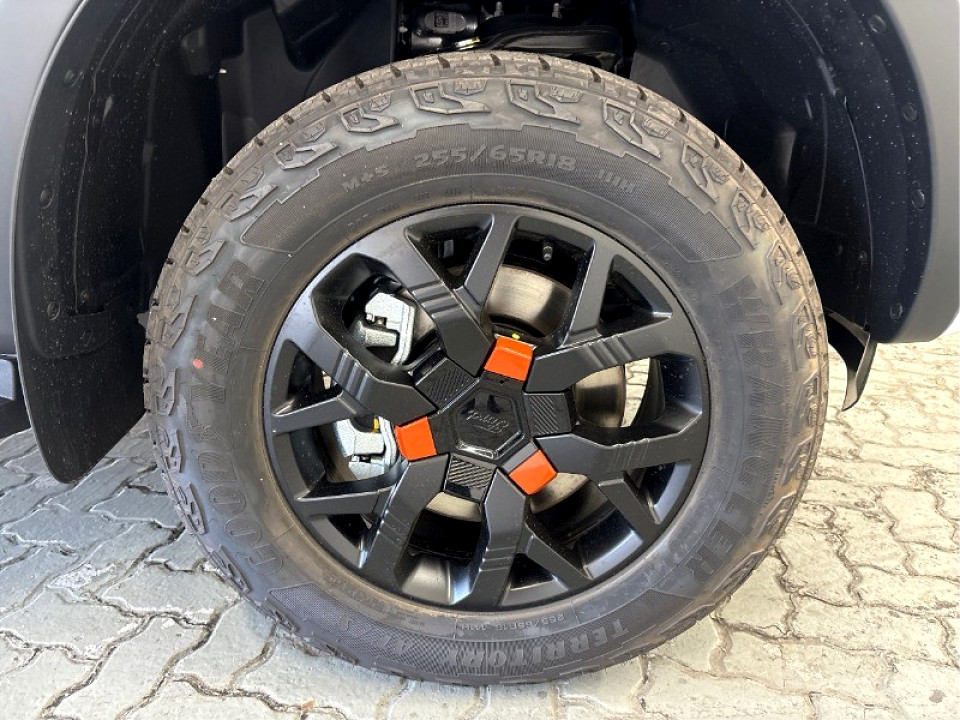 Photo 18 of 20