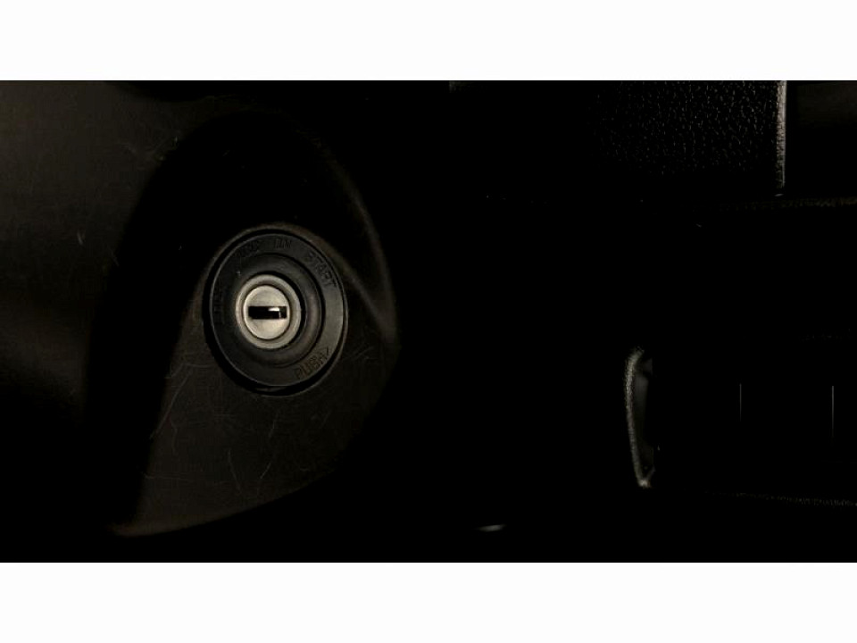 Photo 16 of 30