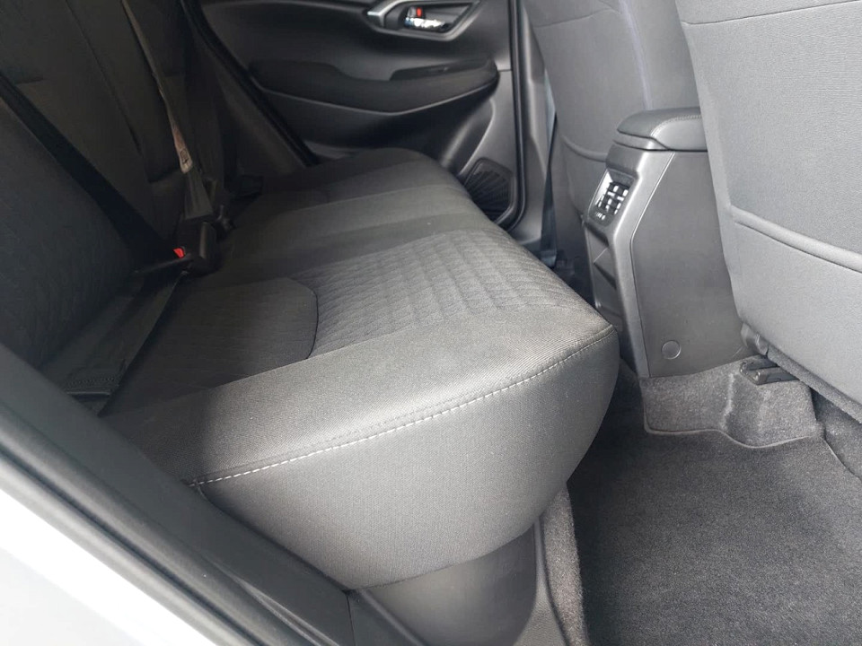 Photo 18 of 21