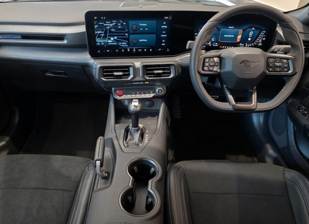 Photo 7 of 16