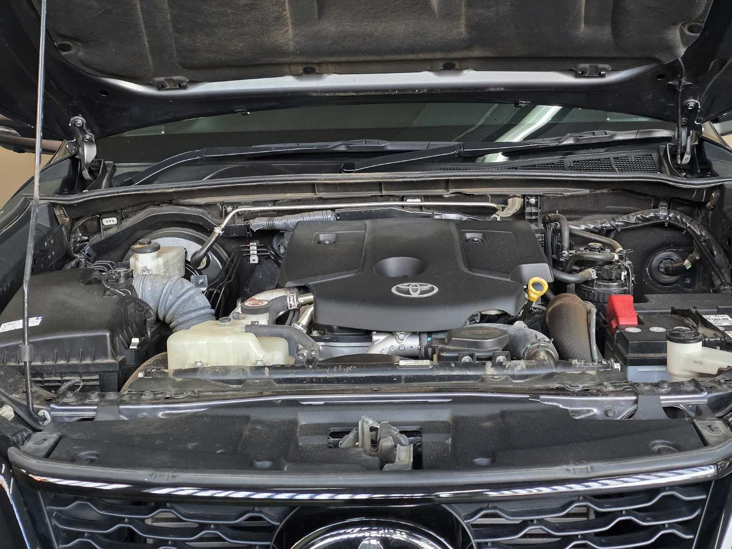 Photo 5 of 31