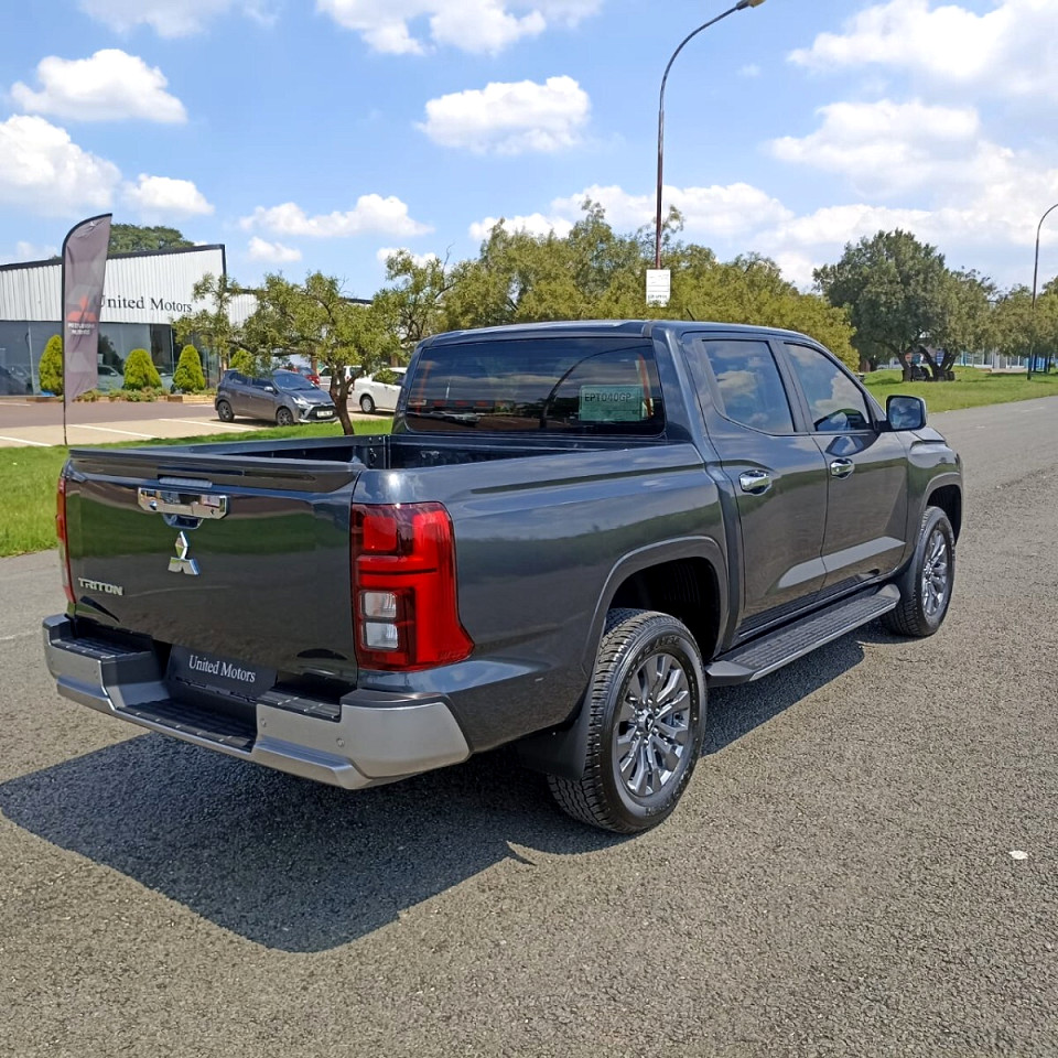 Photo 2 of 20