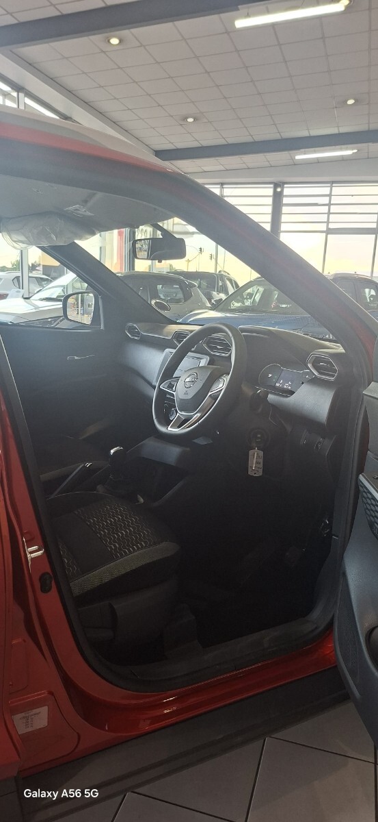 Photo 16 of 20