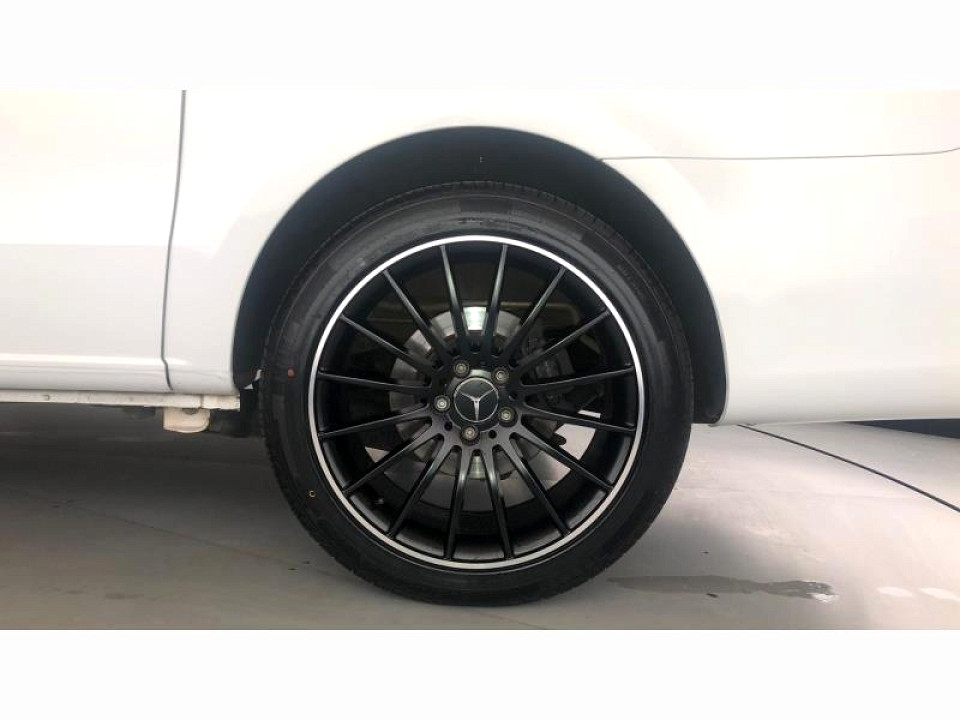 Photo 21 of 29