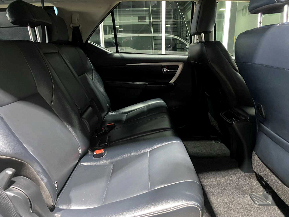 Photo 10 of 20