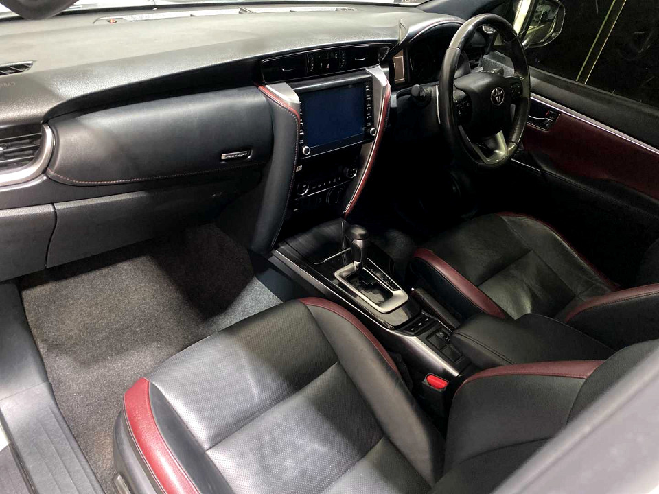 Photo 7 of 20