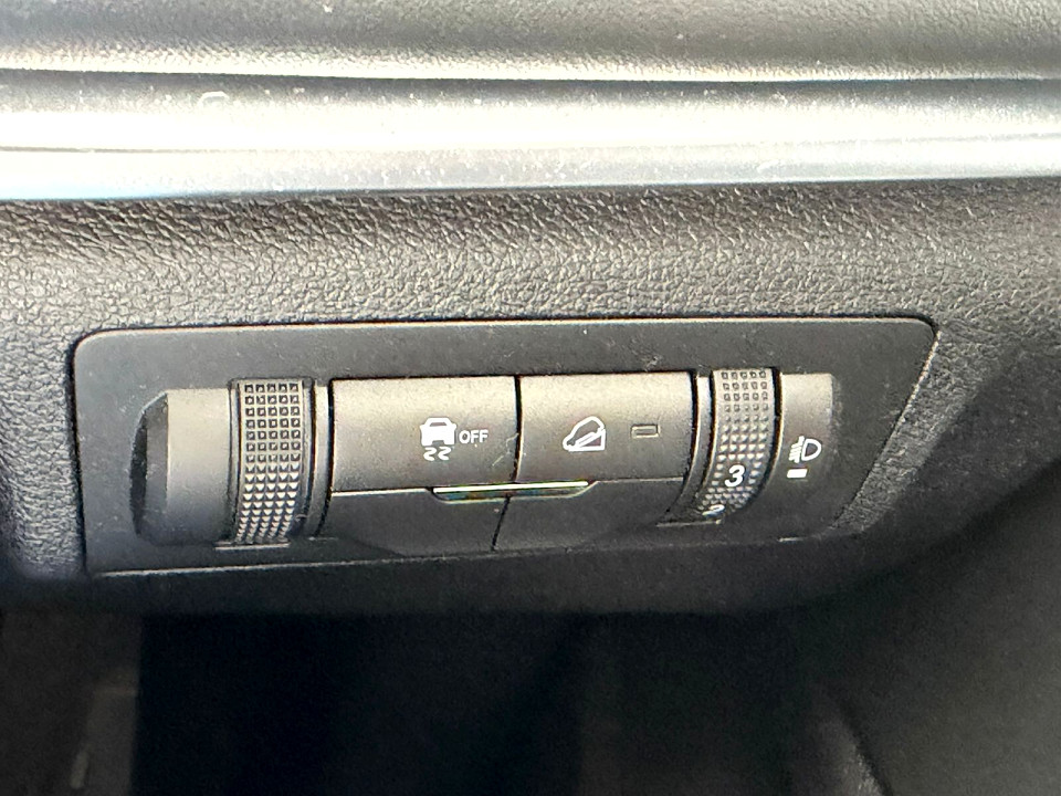 Photo 16 of 18