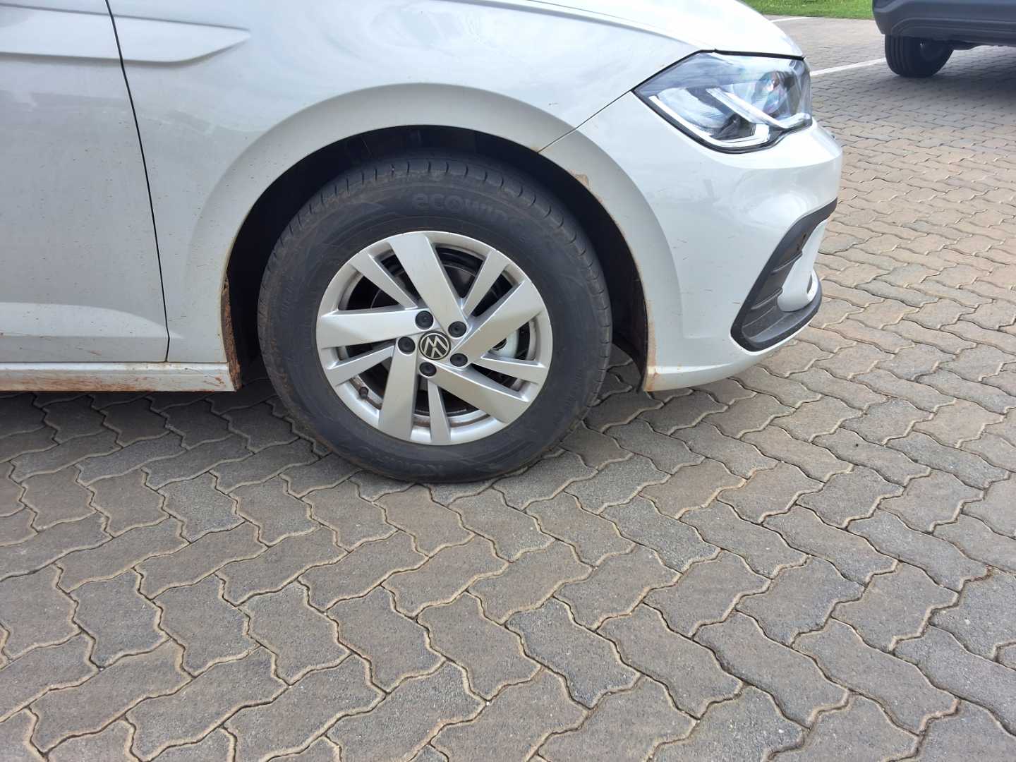 Photo 4 of 20