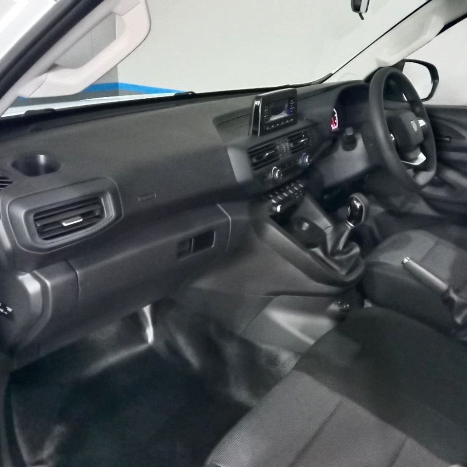 Photo 6 of 9