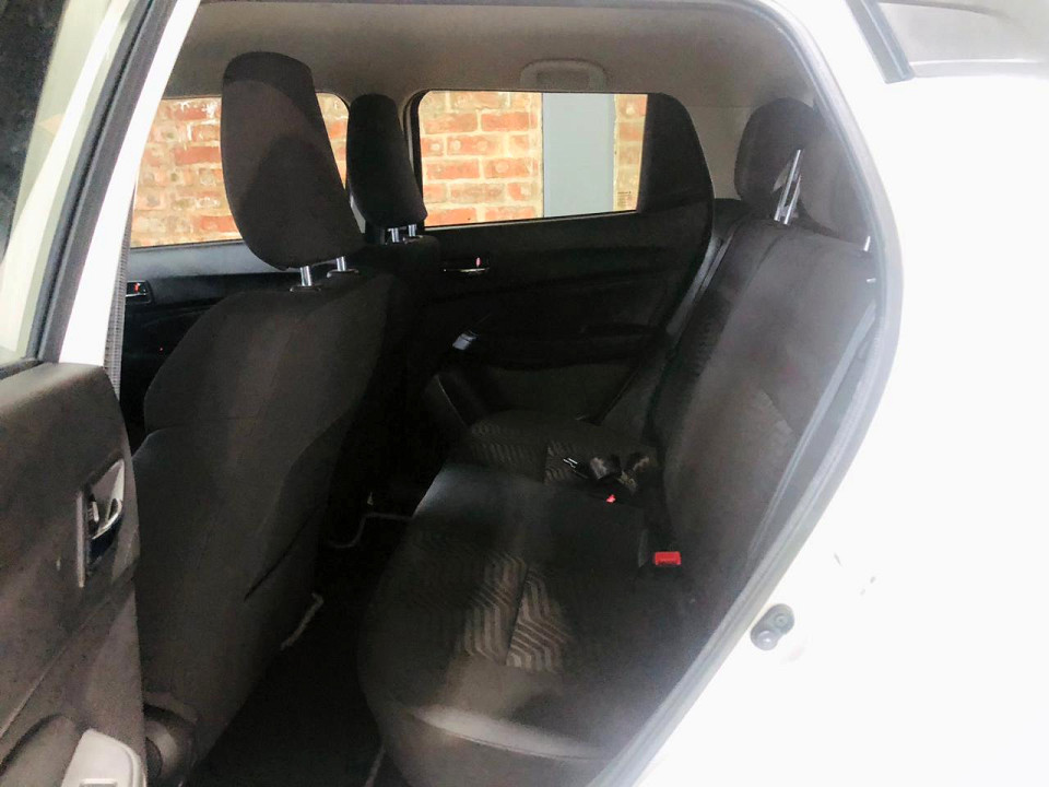 Photo 13 of 14