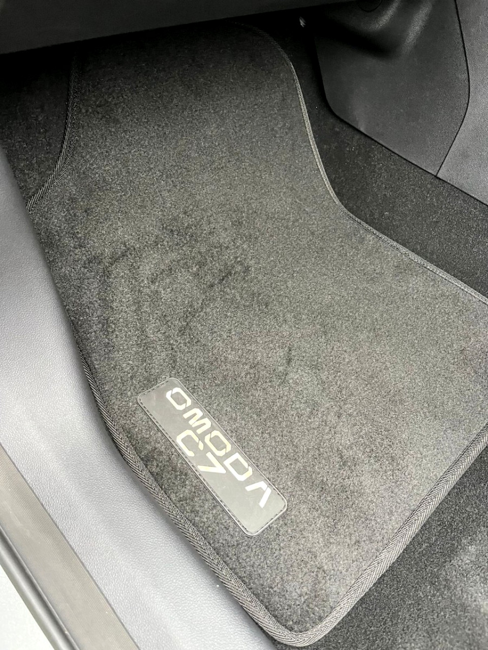 Photo 15 of 24