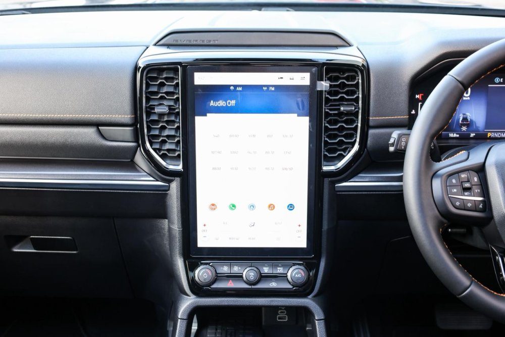 Photo 9 of 21