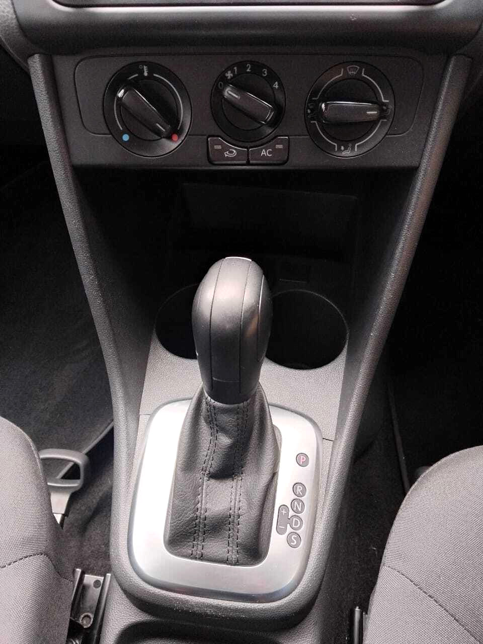Photo 15 of 17