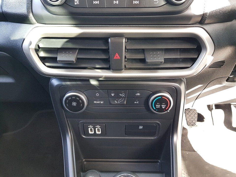 Photo 20 of 21