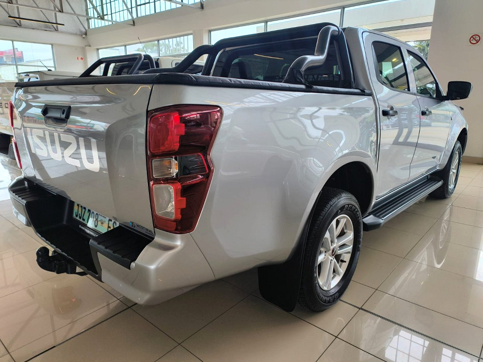 Photo 7 of 17