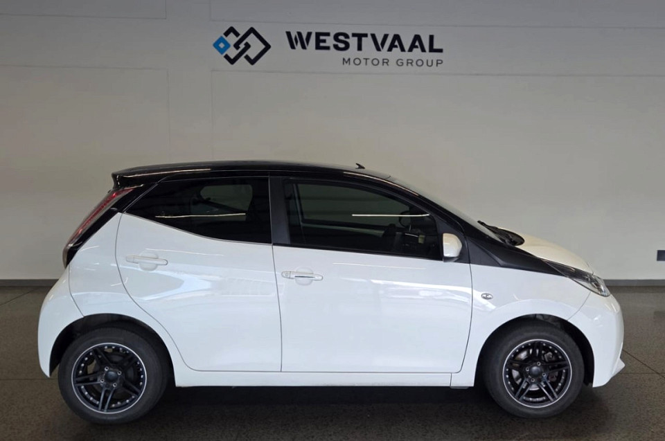 Photo 12 of 13