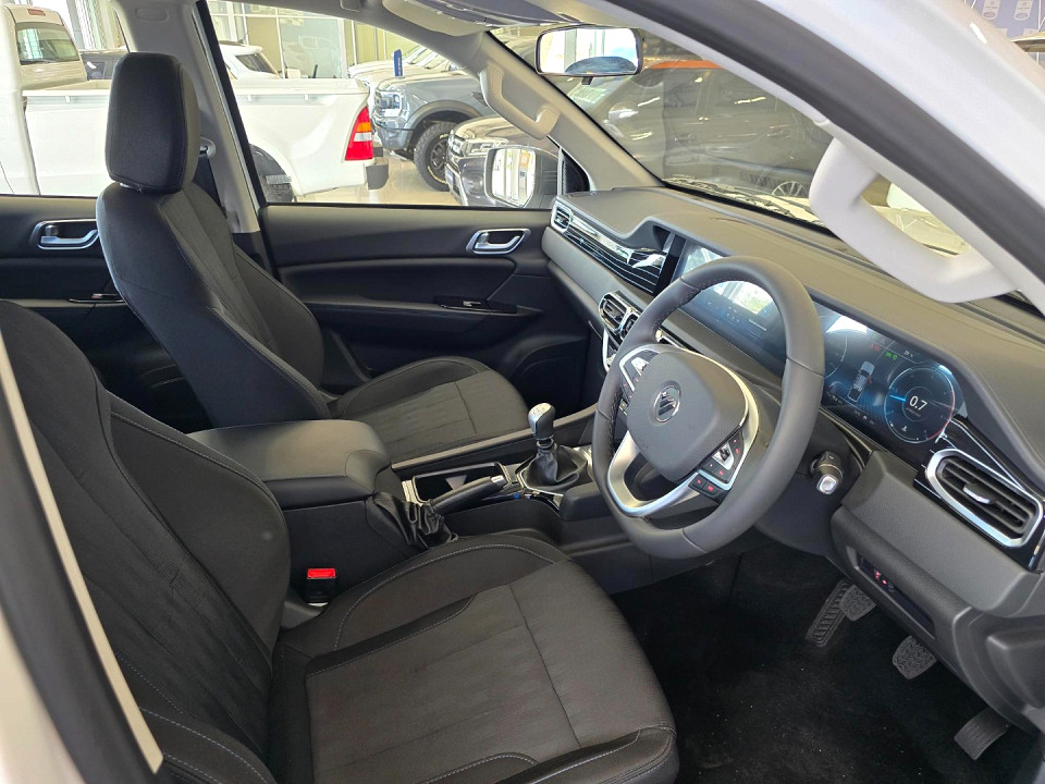 Photo 18 of 20