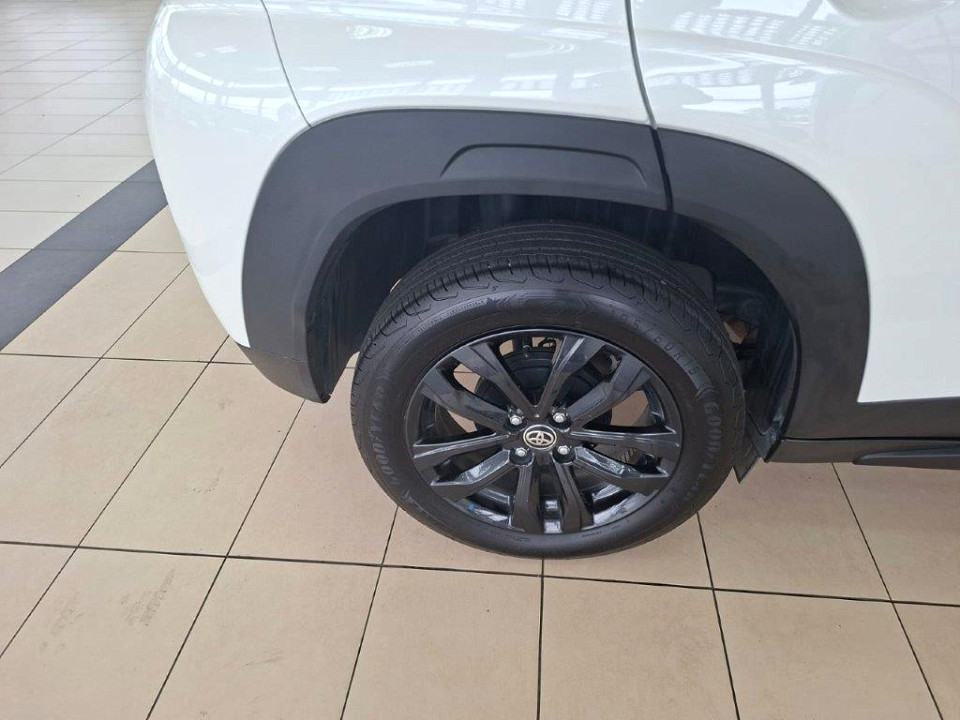 Photo 13 of 17