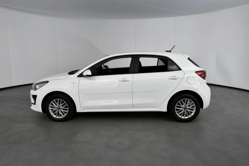 Photo 4 of 22