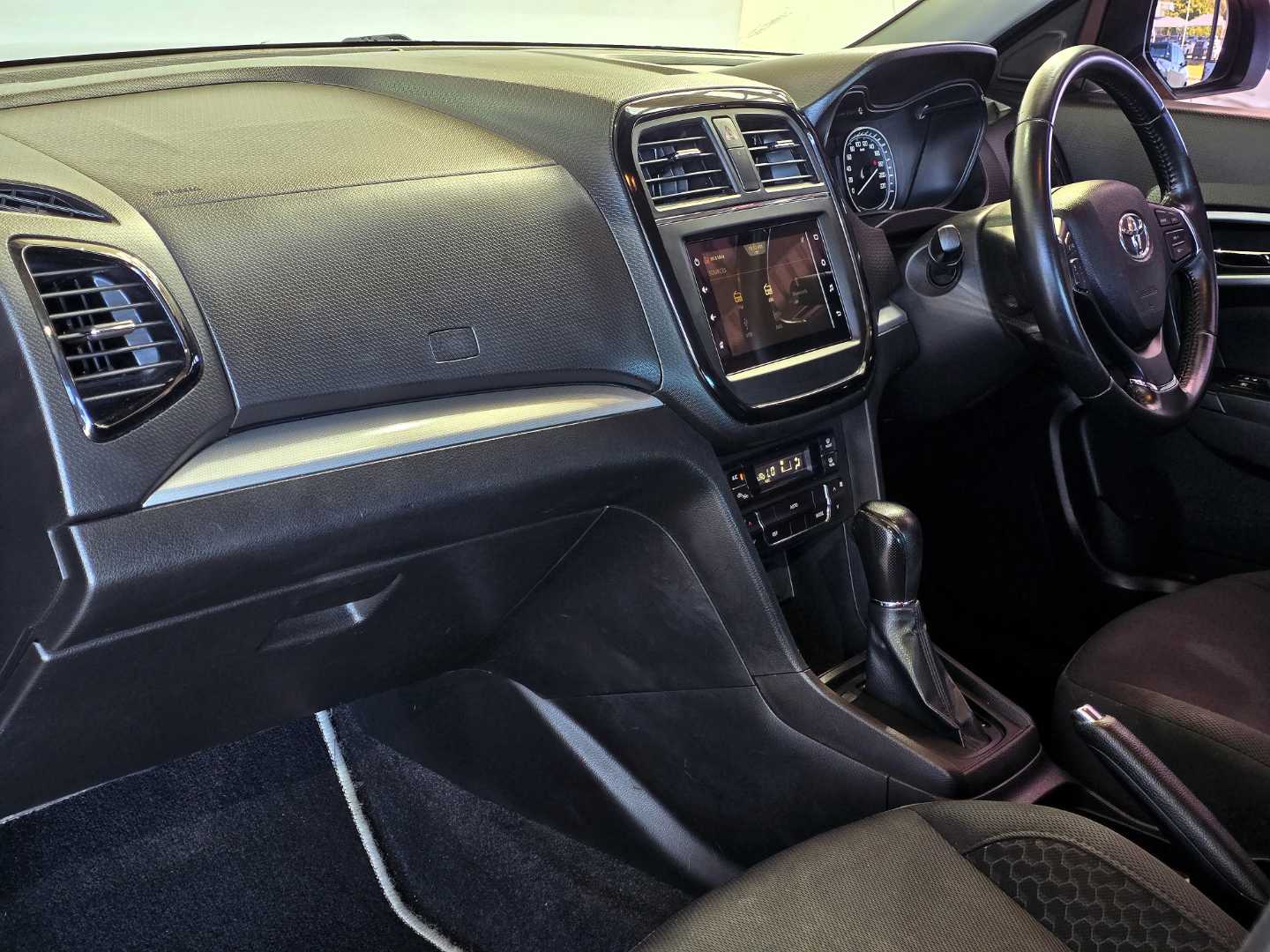 Photo 20 of 23