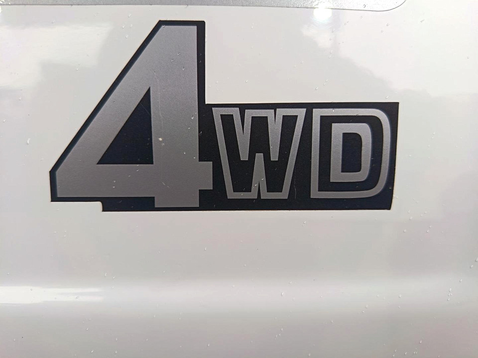 Photo 12 of 18
