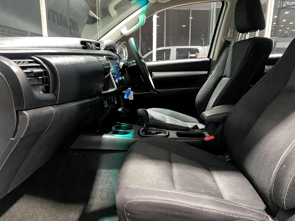 Photo 8 of 20