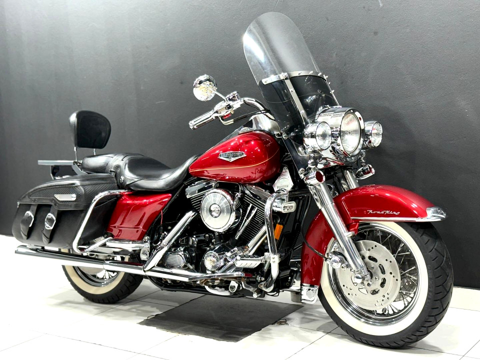 HARLEY-DAVIDSON ROAD KING