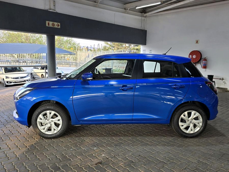 Photo 10 of 14