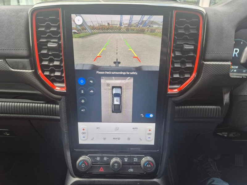 Photo 17 of 19