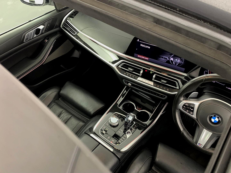 Photo 9 of 20