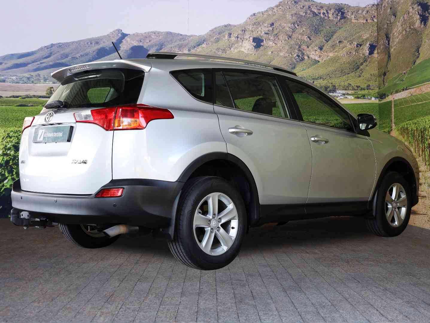 Photo 2 of 17