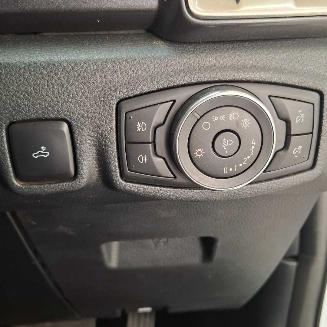 Photo 17 of 29