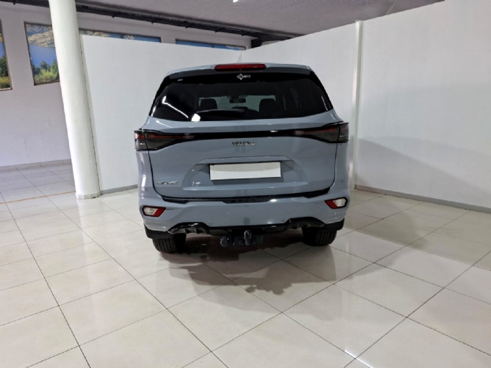 Photo 12 of 16