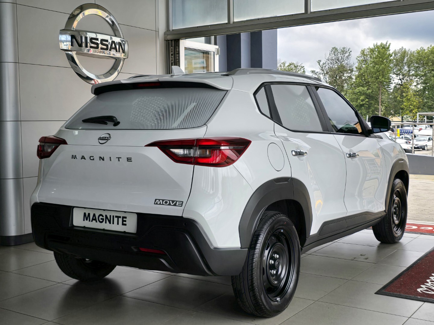 Photo 11 of 14