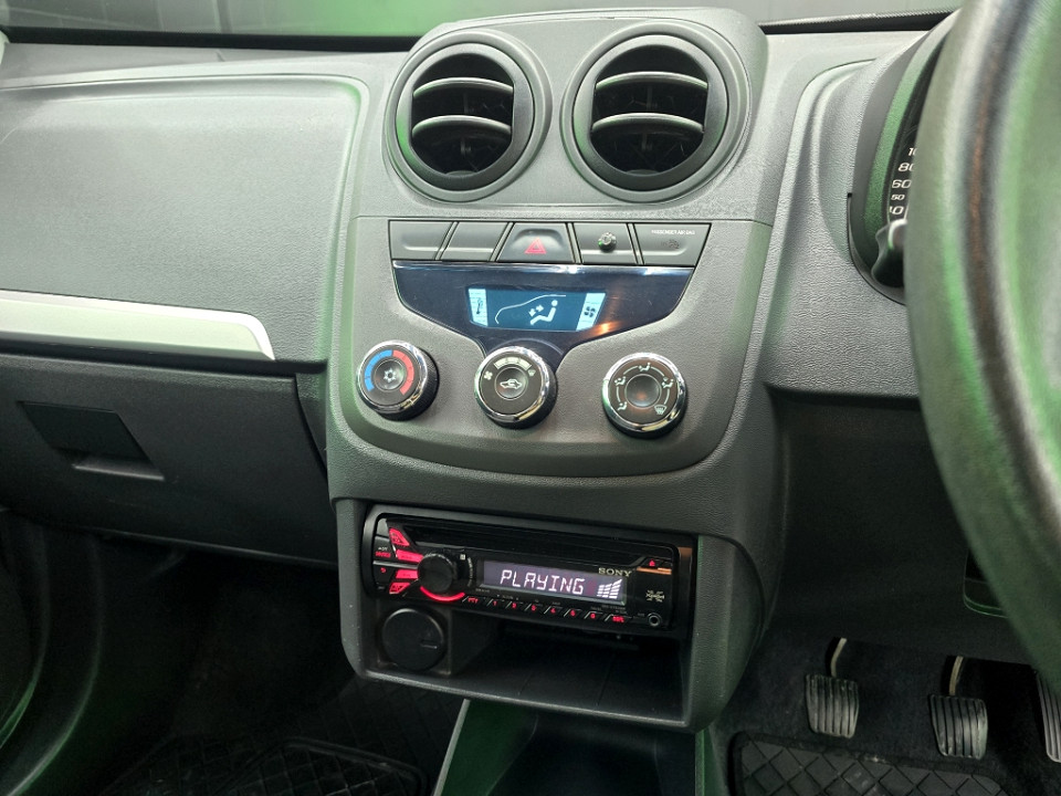 Photo 12 of 16