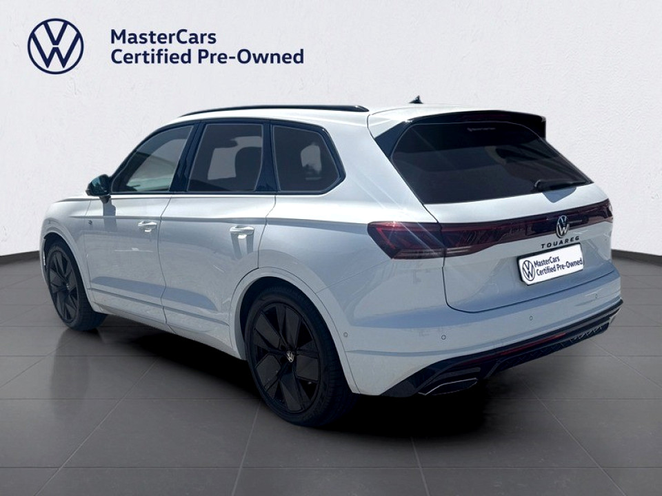 Photo 5 of 9