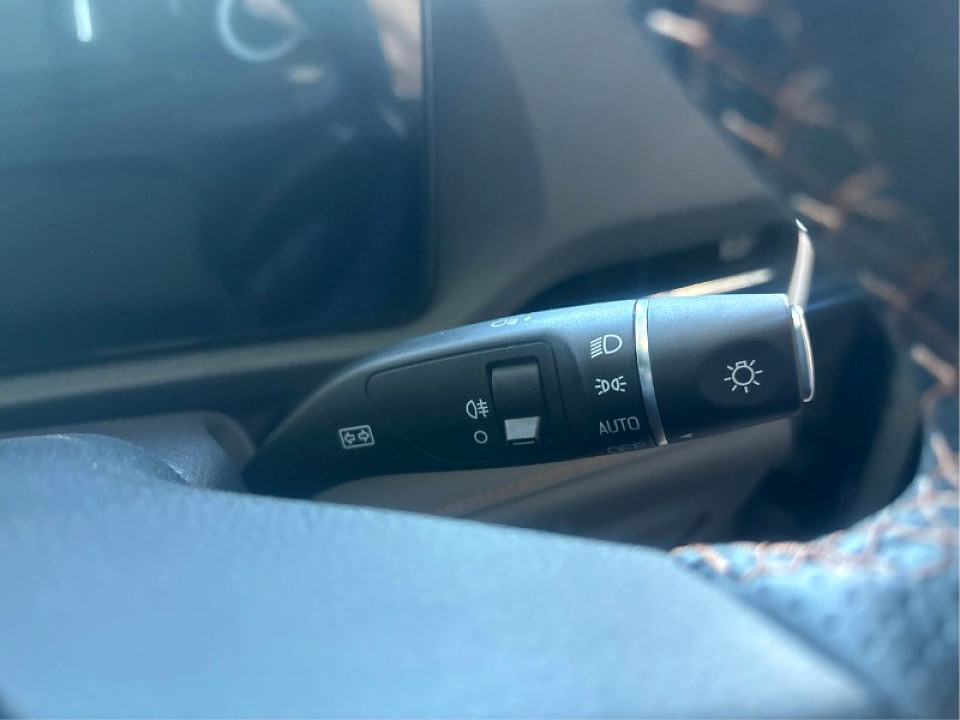Photo 9 of 19