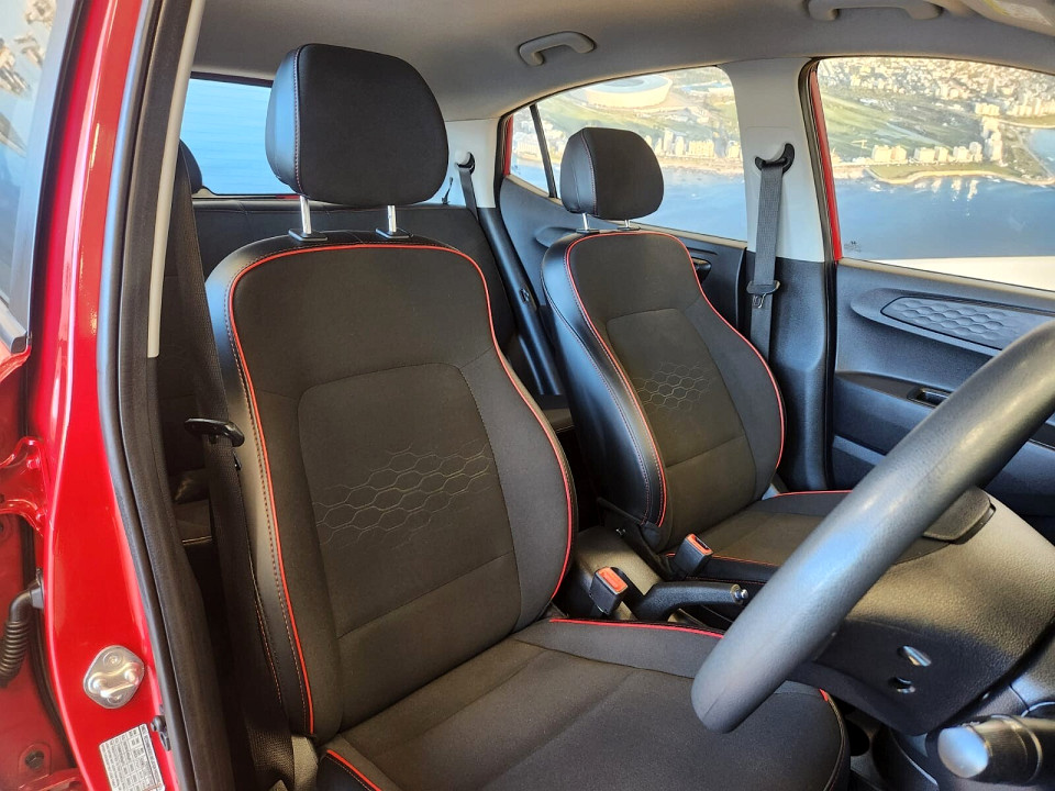 Photo 19 of 22