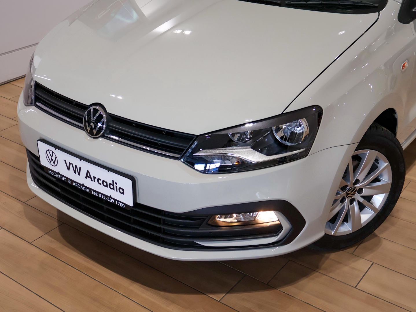 Photo 6 of 23