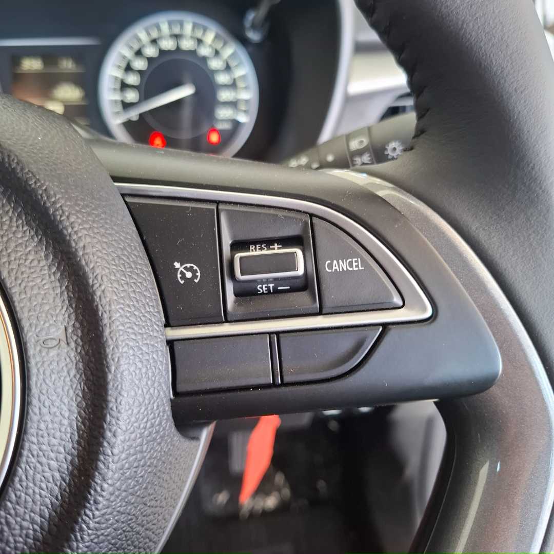 Photo 16 of 28
